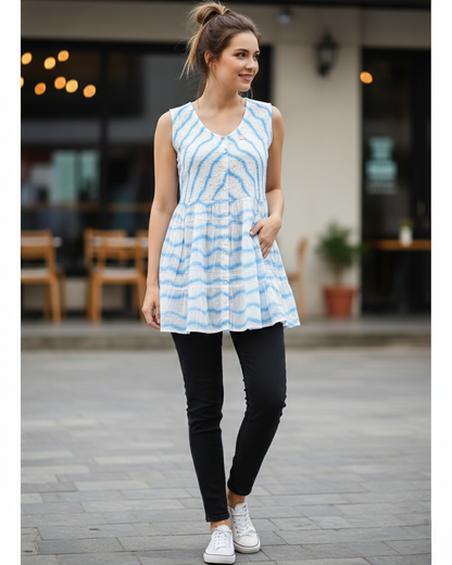 Short Top - Sleeveless Lehariya Print